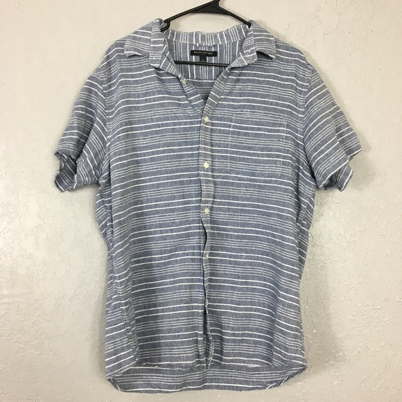 Banana Republic Other - Banana republic short sleeve button down size L